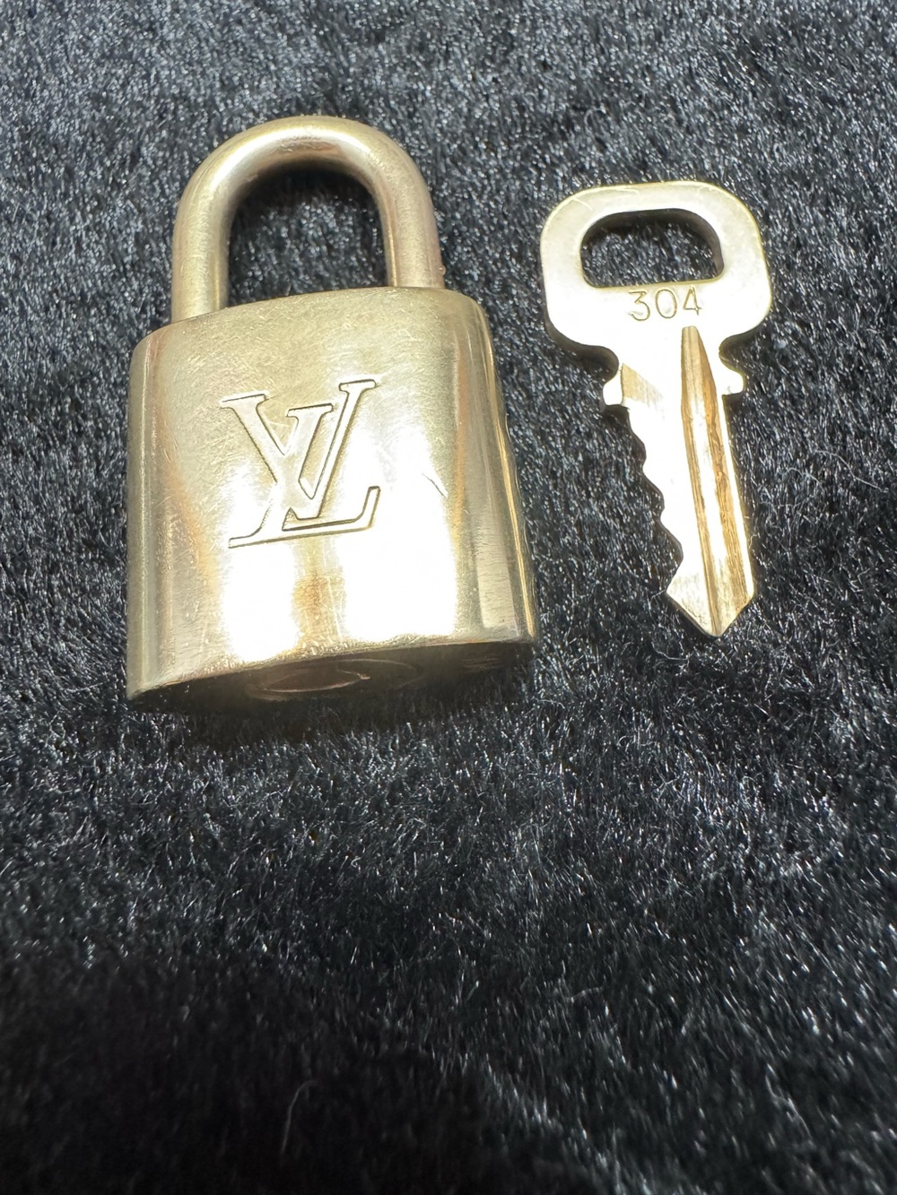 Louis Vuitton Brass Padlock with Key #304